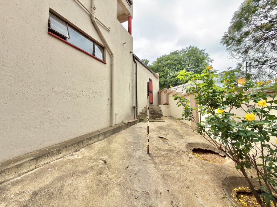 To Let 4 Bedroom Property for Rent in Ridgeway Gauteng