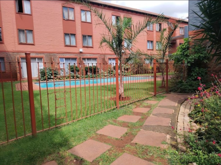 2 Bedroom Property for Sale in Riviera Gauteng