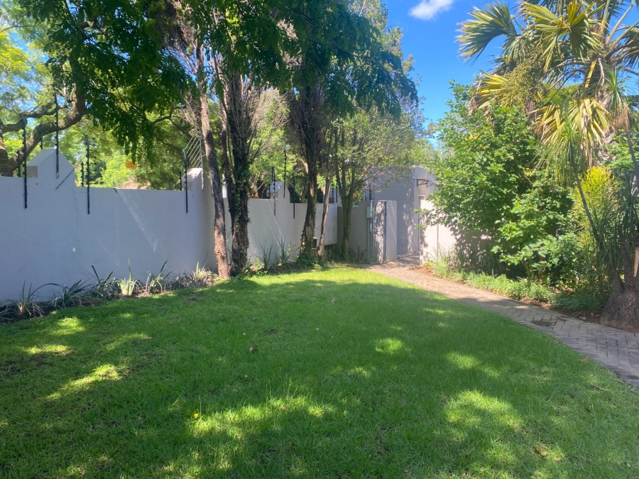 To Let 5 Bedroom Property for Rent in Riviera Gauteng