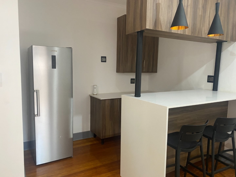 To Let 5 Bedroom Property for Rent in Riviera Gauteng