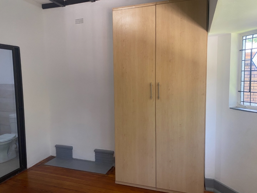 To Let 5 Bedroom Property for Rent in Riviera Gauteng