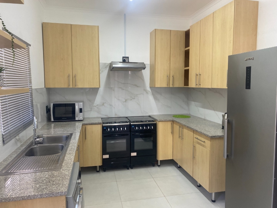 To Let 5 Bedroom Property for Rent in Riviera Gauteng
