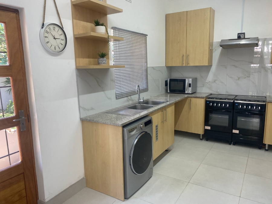 To Let 5 Bedroom Property for Rent in Riviera Gauteng