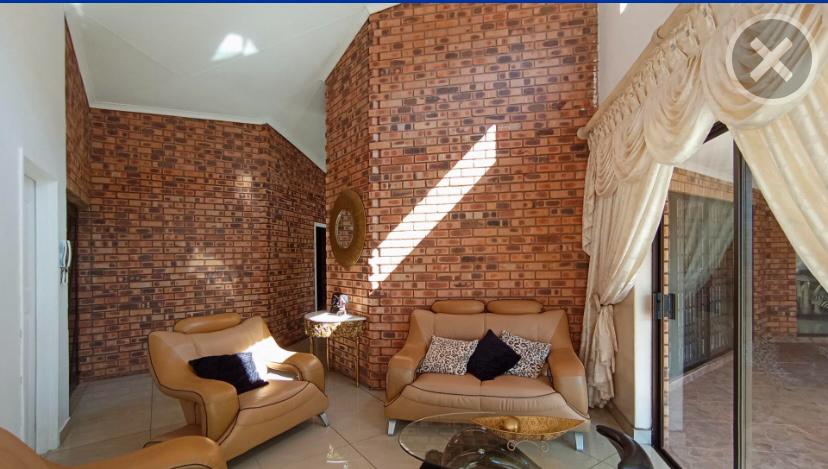 4 Bedroom Property for Sale in The Orchards Gauteng