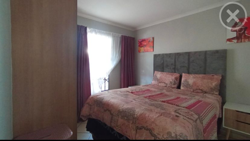 3 Bedroom Property for Sale in Rosslyn Gauteng