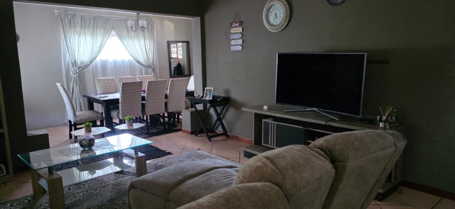 3 Bedroom Property for Sale in Lyttelton Manor Gauteng