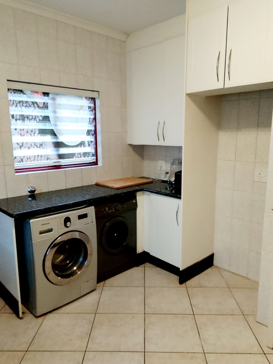 To Let 3 Bedroom Property for Rent in Sunninghill Gauteng