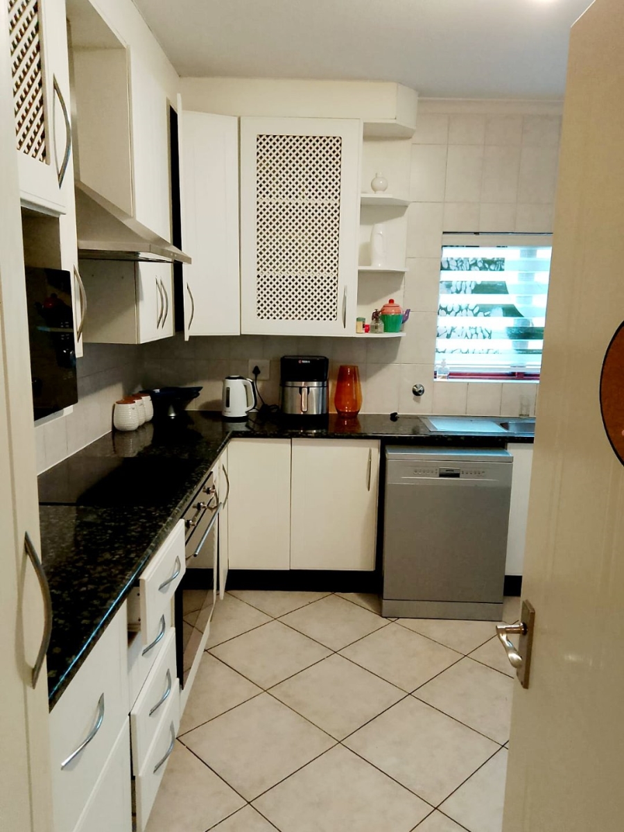 To Let 3 Bedroom Property for Rent in Sunninghill Gauteng