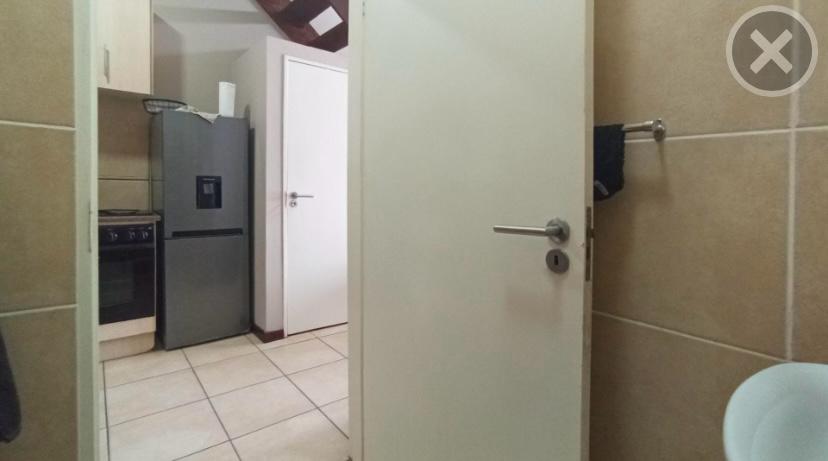 1 Bedroom Property for Sale in Hillcrest Gauteng