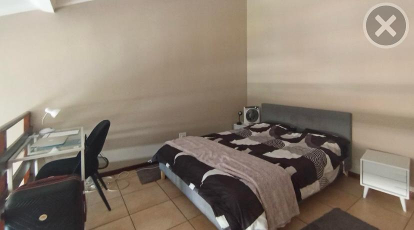 1 Bedroom Property for Sale in Hillcrest Gauteng