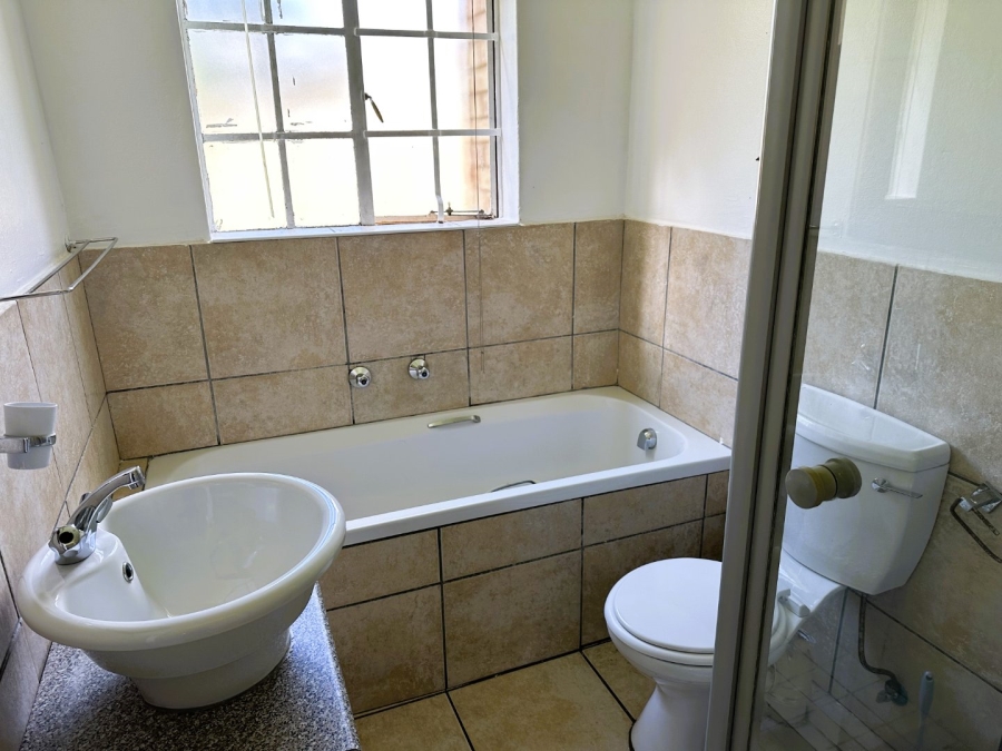 To Let 2 Bedroom Property for Rent in Northgate Gauteng
