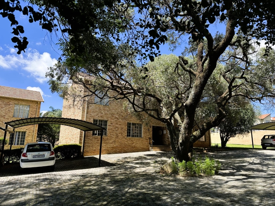 To Let 2 Bedroom Property for Rent in Northgate Gauteng