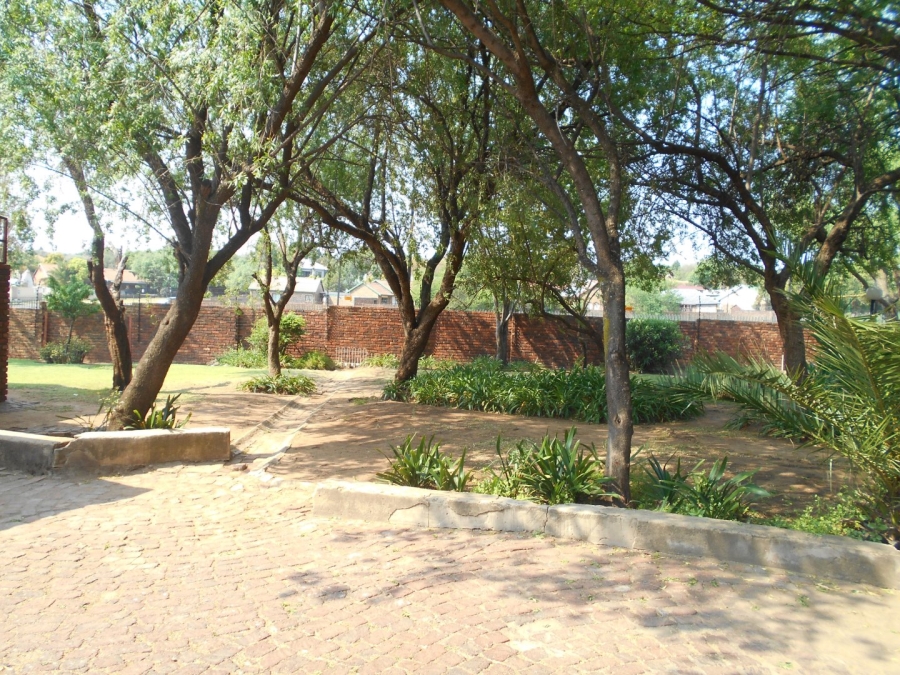 To Let 2 Bedroom Property for Rent in The Reeds Ext 10 Gauteng