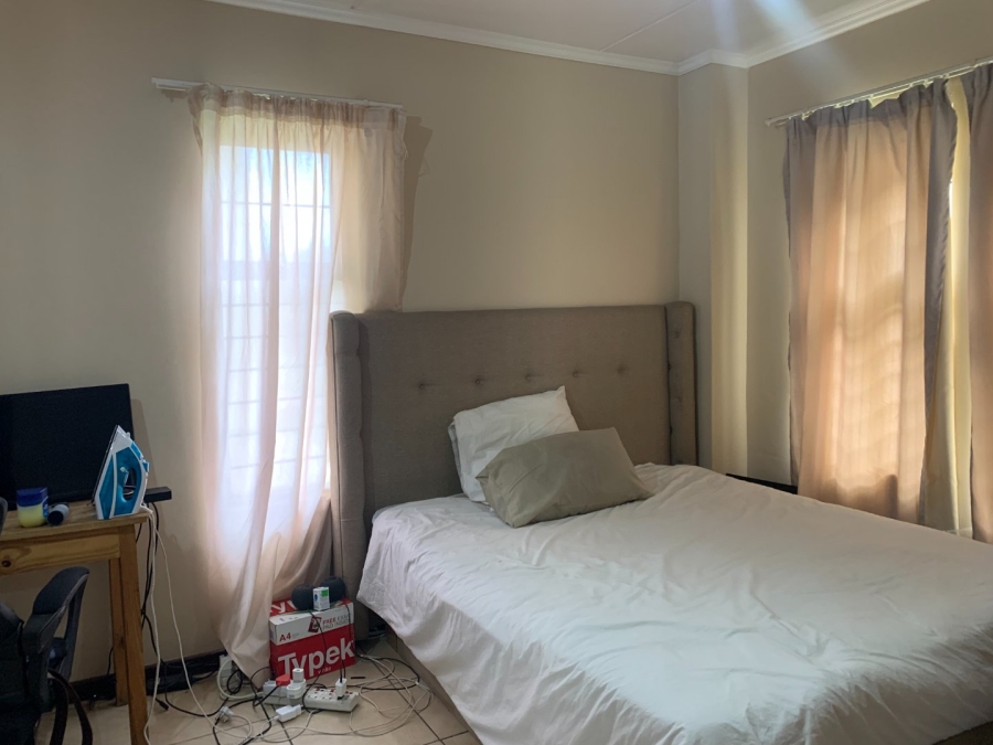 To Let 1 Bedroom Property for Rent in Kosmosdal Gauteng