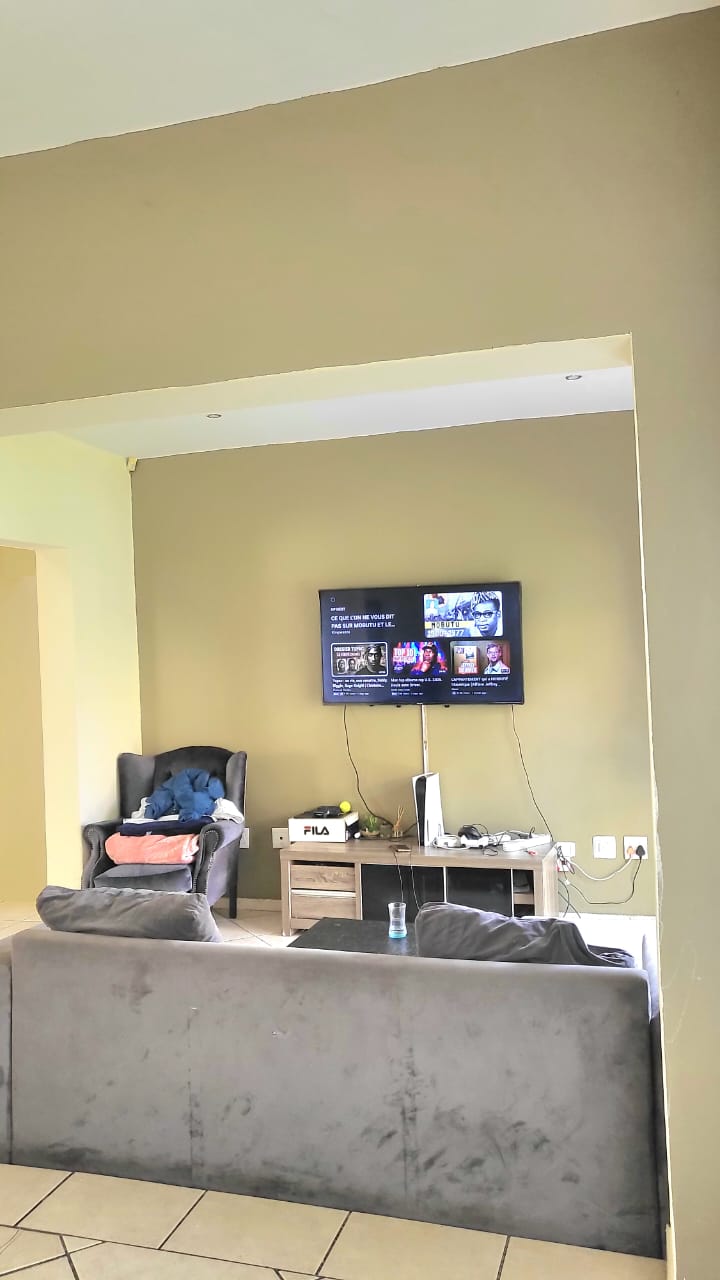  Bedroom Property for Sale in North Riding Gauteng