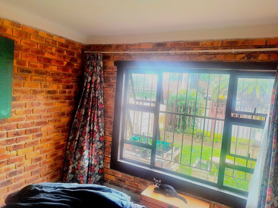 To Let 2 Bedroom Property for Rent in Brackendowns Gauteng