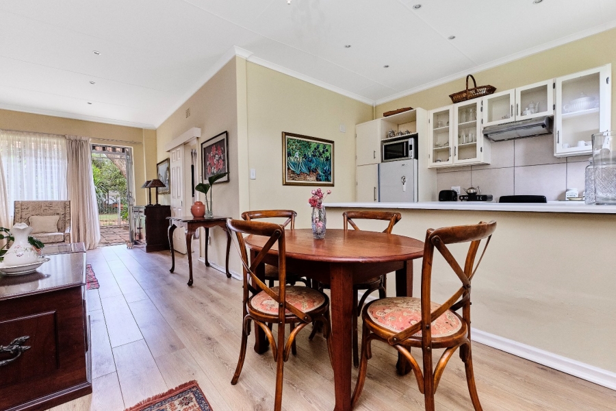 To Let 1 Bedroom Property for Rent in Linden Gauteng