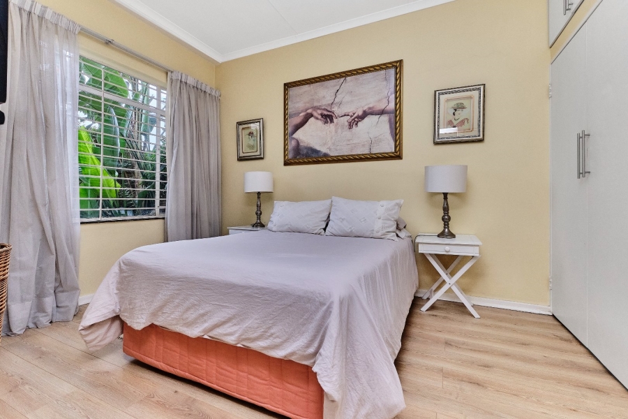 To Let 1 Bedroom Property for Rent in Linden Gauteng