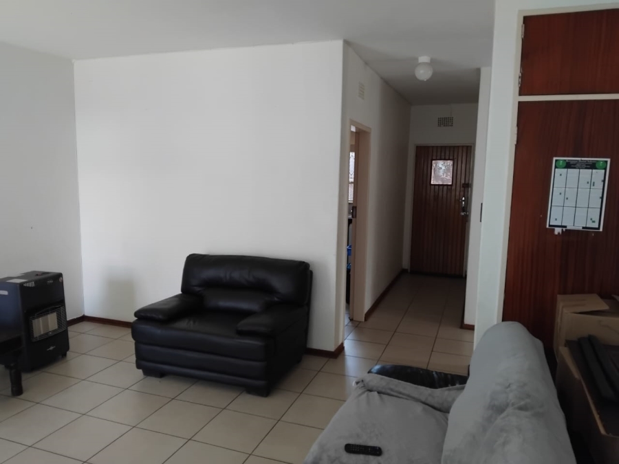 To Let 2 Bedroom Property for Rent in Germiston South Gauteng
