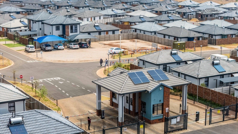 4 Bedroom Property for Sale in Sky City Gauteng