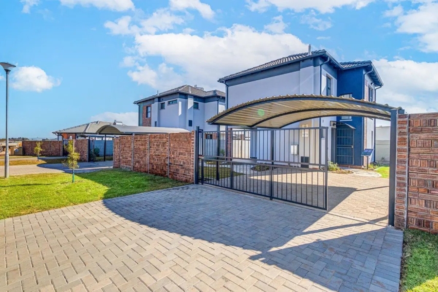 4 Bedroom Property for Sale in Sky City Gauteng