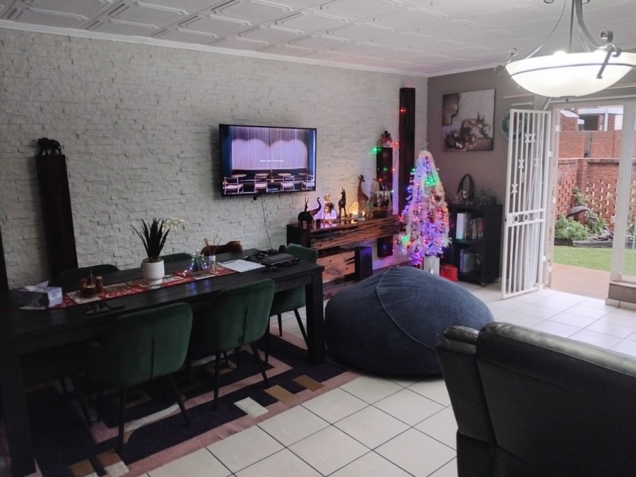 3 Bedroom Property for Sale in Primrose Gauteng