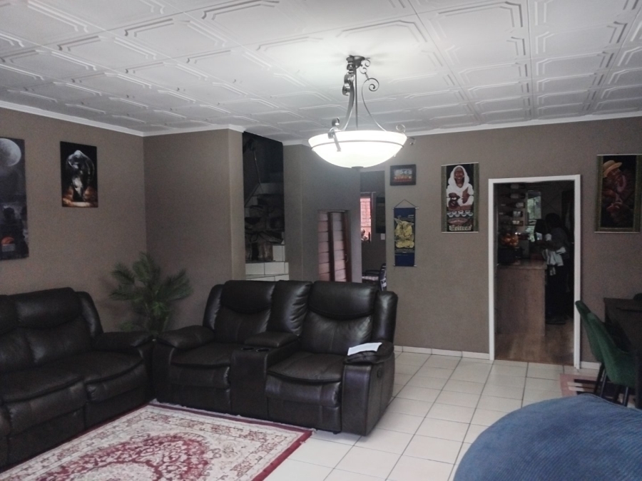 3 Bedroom Property for Sale in Primrose Gauteng