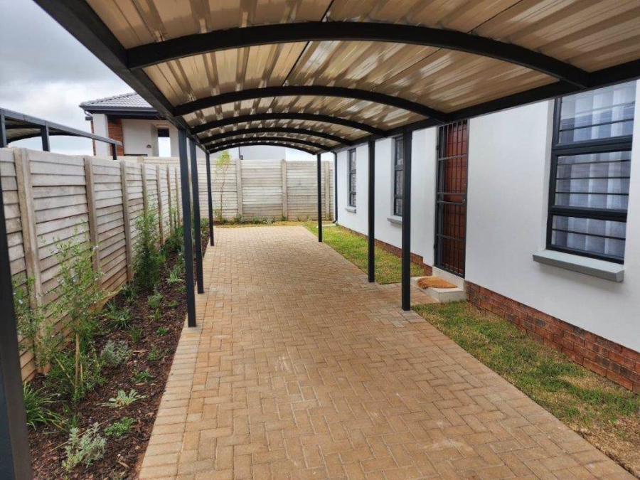 3 Bedroom Property for Sale in Sky City Gauteng