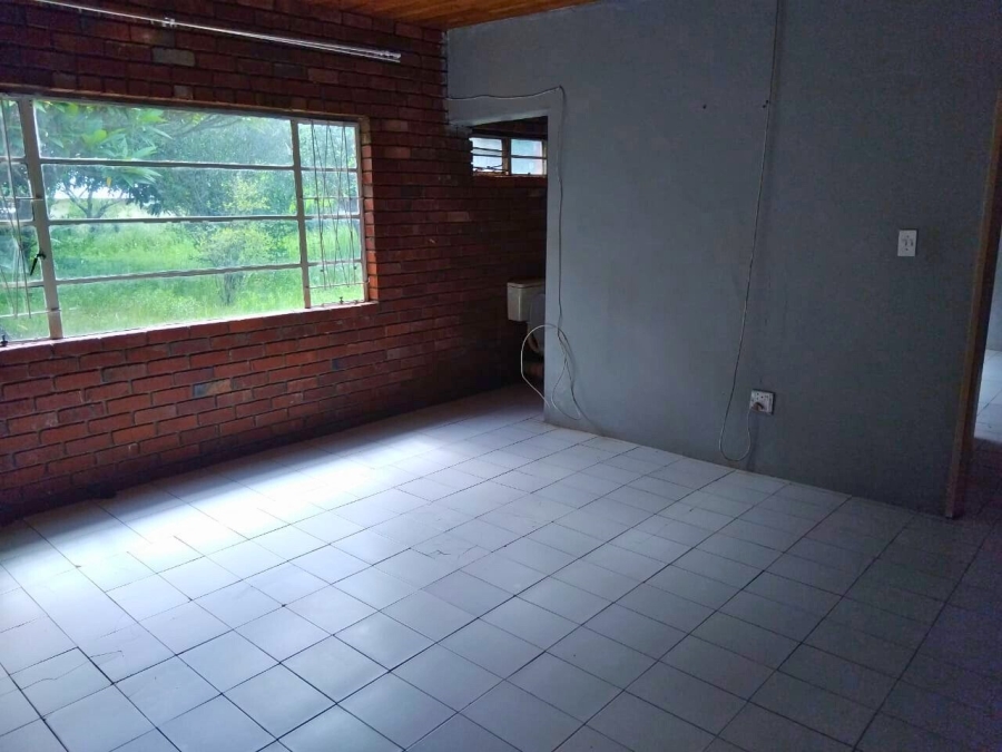 Commercial Property for Sale in Lusthof Gauteng