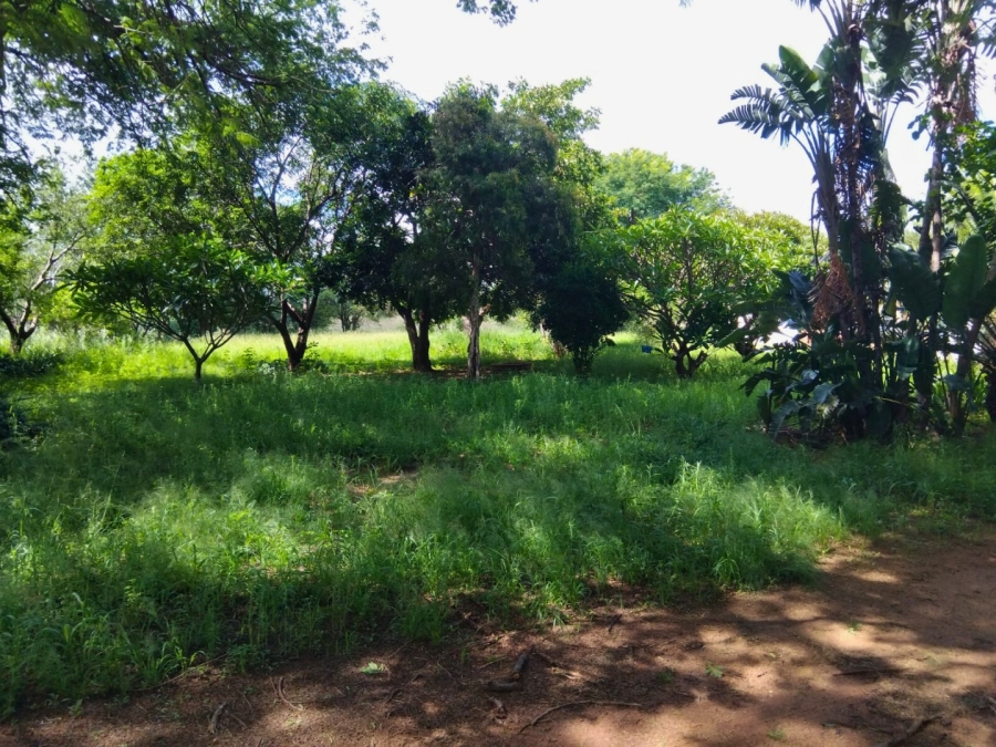 Commercial Property for Sale in Lusthof Gauteng