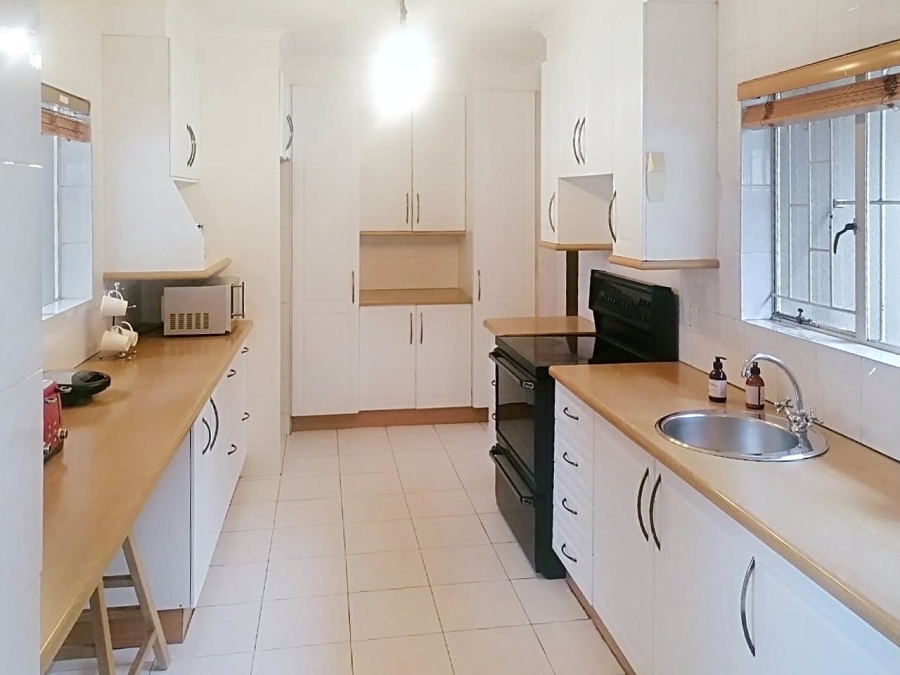 To Let 3 Bedroom Property for Rent in Fourways Gauteng