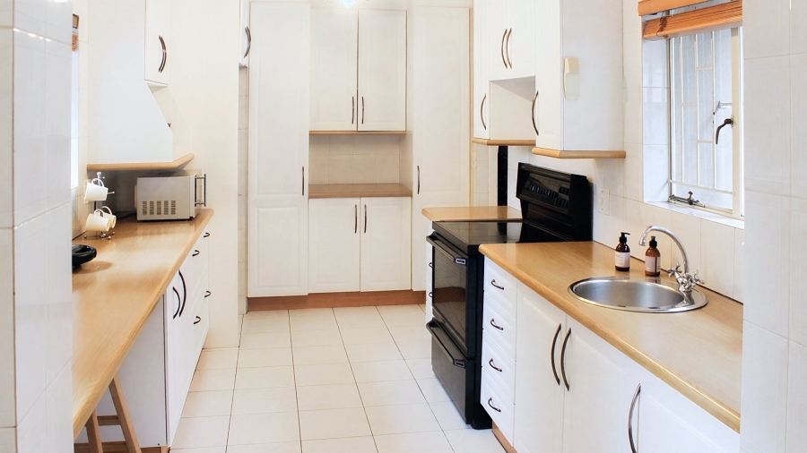 To Let 3 Bedroom Property for Rent in Fourways Gauteng