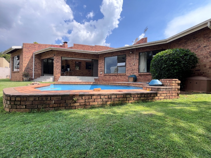 5 Bedroom Property for Sale in Meyersdal Gauteng