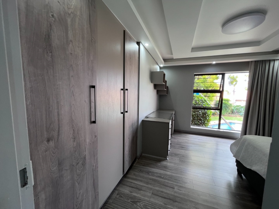 5 Bedroom Property for Sale in Meyersdal Gauteng