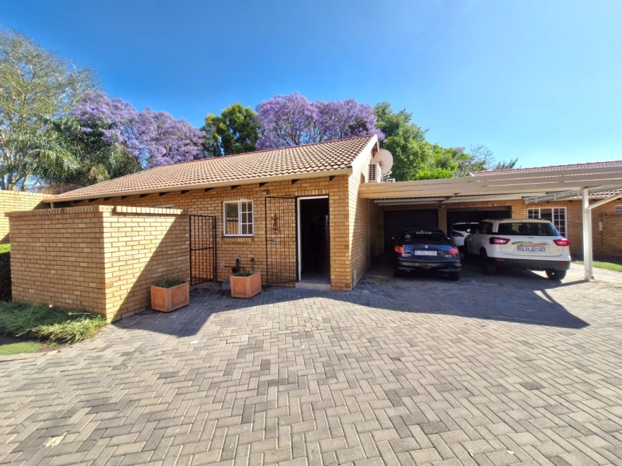 3 Bedroom Property for Sale in Sinoville Gauteng