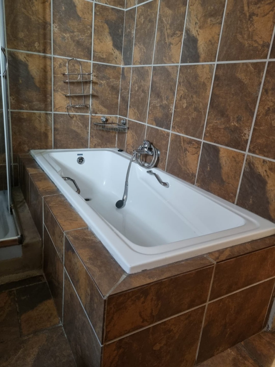  Bedroom Property for Sale in Capital Park Gauteng