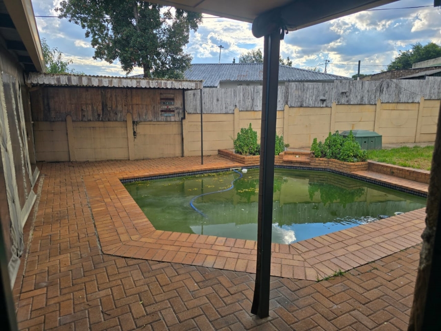 3 Bedroom Property for Sale in Homestead Gauteng