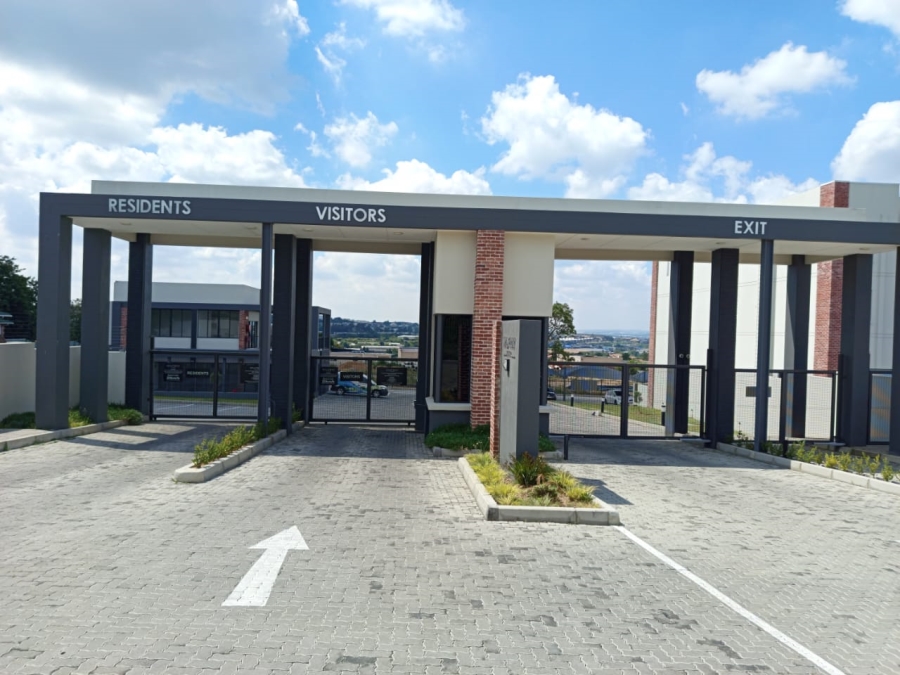 2 Bedroom Property for Sale in Halfway Gardens Gauteng