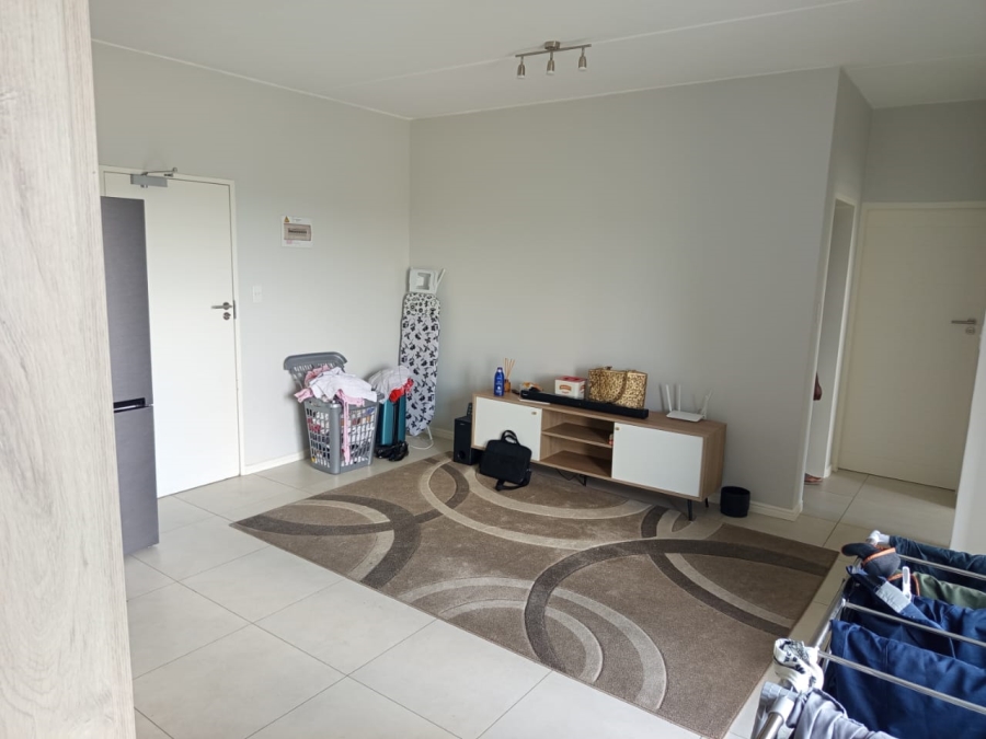 2 Bedroom Property for Sale in Halfway Gardens Gauteng