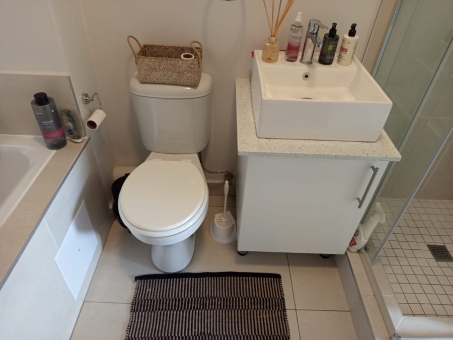 2 Bedroom Property for Sale in Halfway Gardens Gauteng