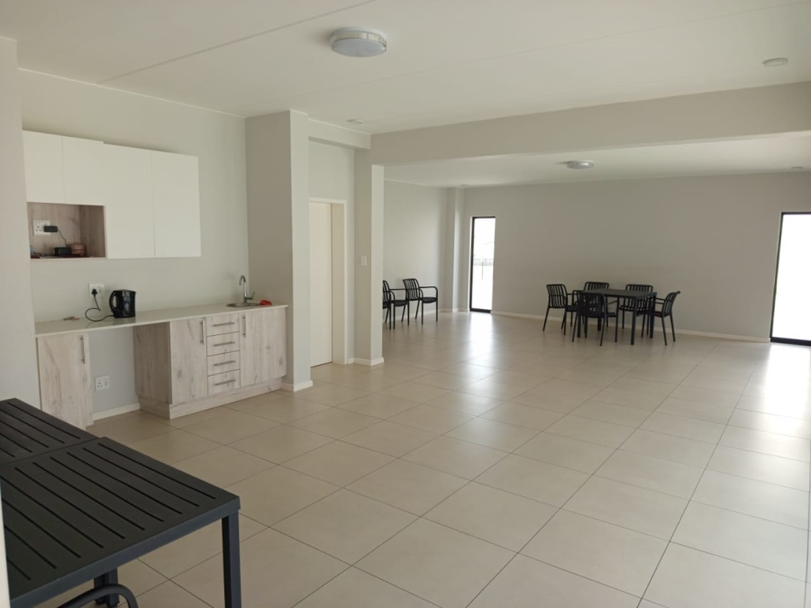 2 Bedroom Property for Sale in Halfway Gardens Gauteng