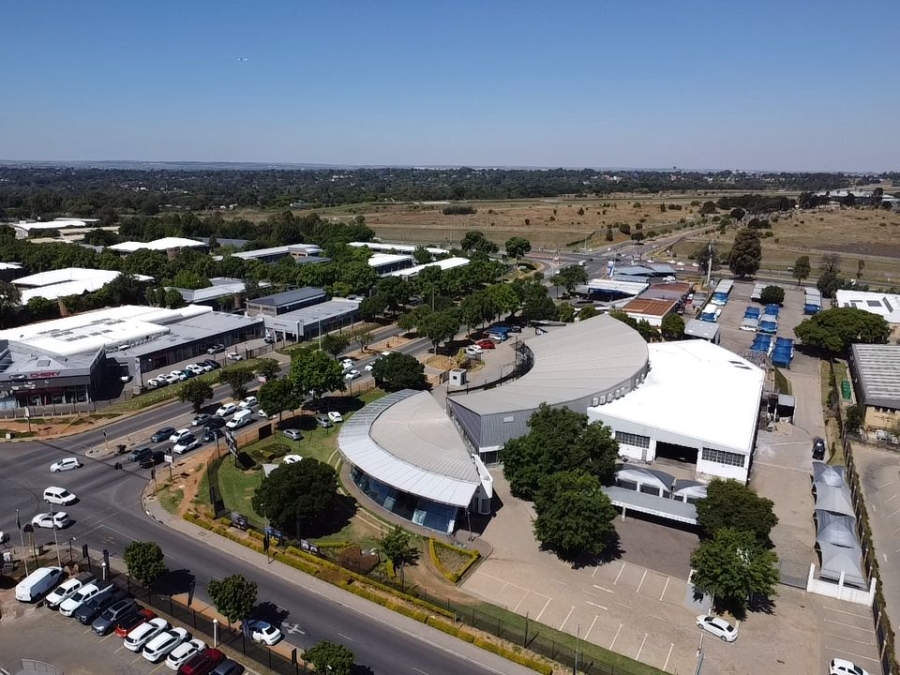 To Let commercial Property for Rent in Randjespark Gauteng