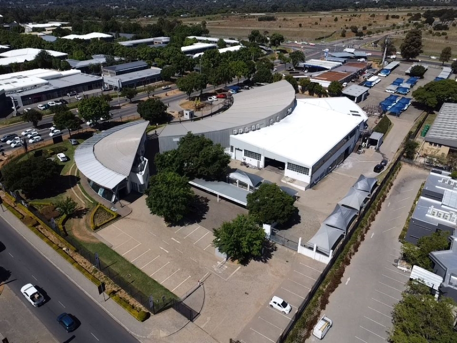 To Let commercial Property for Rent in Randjespark Gauteng
