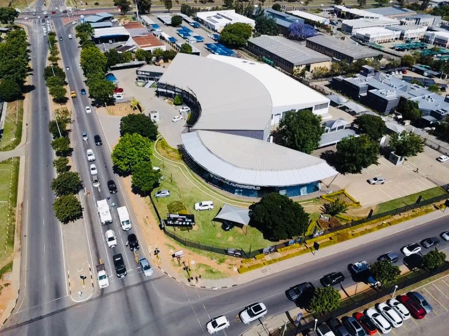 To Let commercial Property for Rent in Randjespark Gauteng