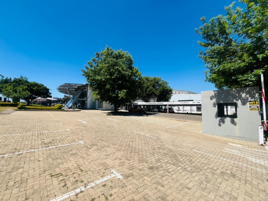 To Let commercial Property for Rent in Randjespark Gauteng