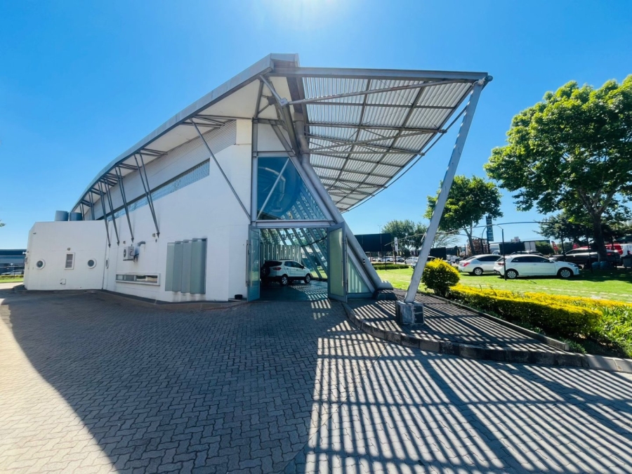 To Let commercial Property for Rent in Randjespark Gauteng