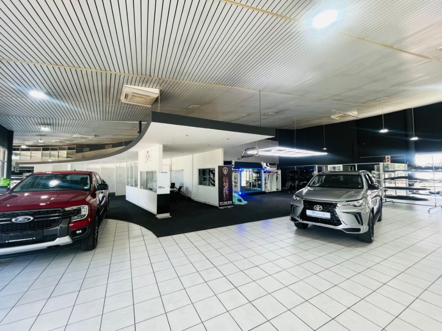 To Let commercial Property for Rent in Randjespark Gauteng