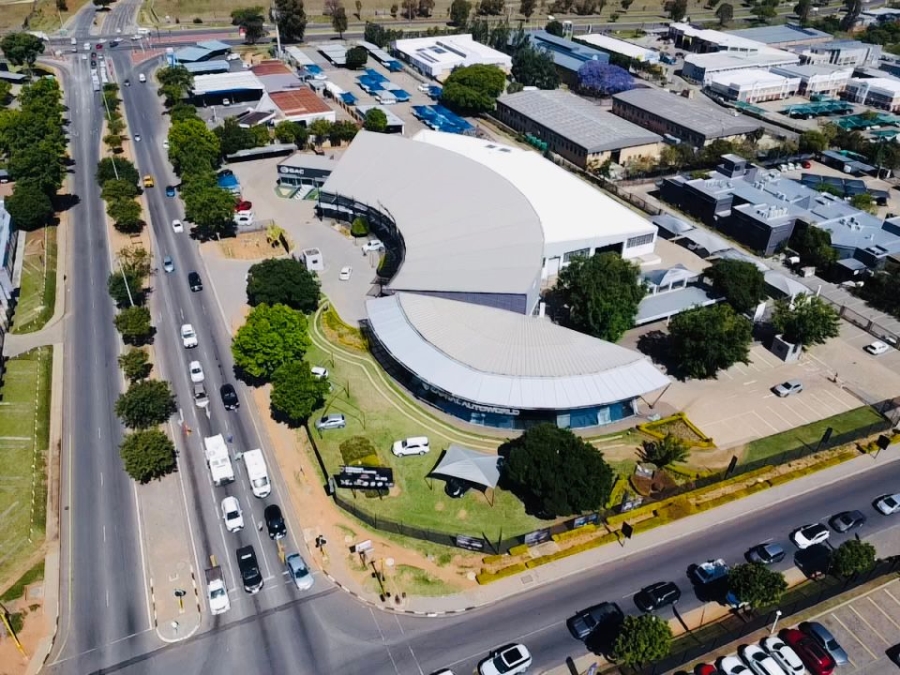 To Let commercial Property for Rent in Randjespark Gauteng