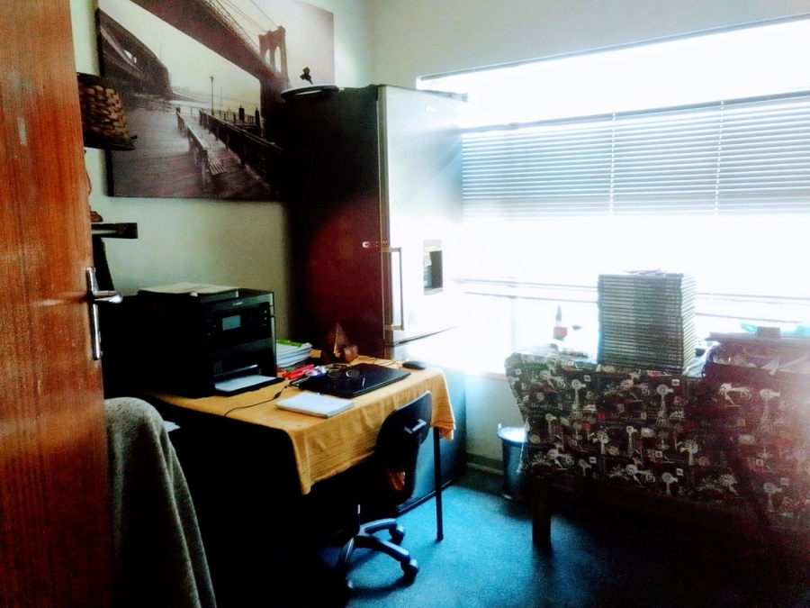 4 Bedroom Property for Sale in Daspoort Estate Gauteng