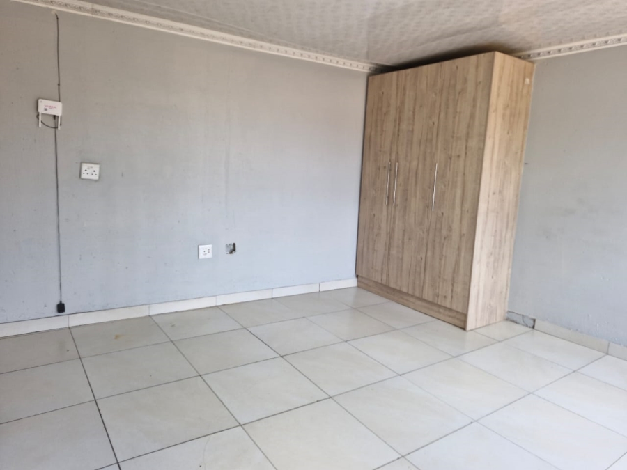 To Let 1 Bedroom Property for Rent in Daveyton Gauteng